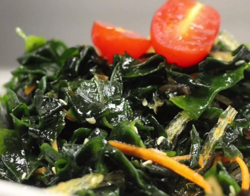 wakame seaweed salad