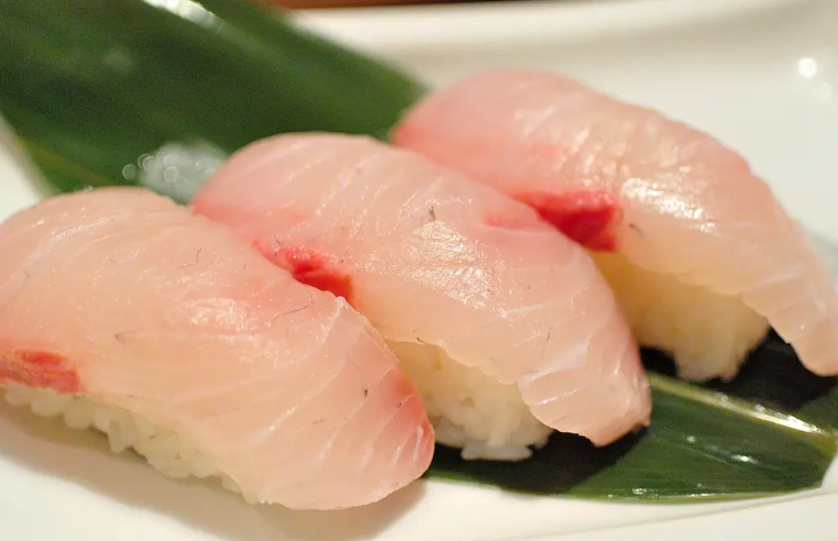 Buri fish Sushi