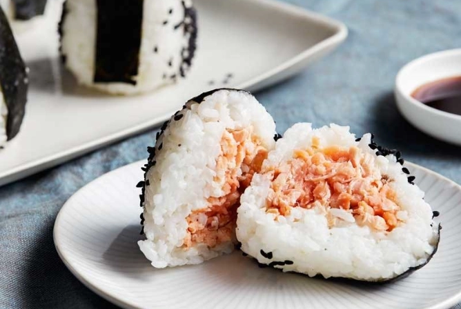 tuna mayo onigiri recipe
