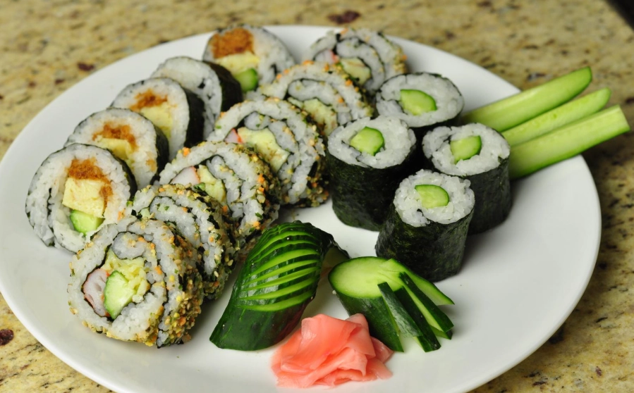 how to make sushi roll