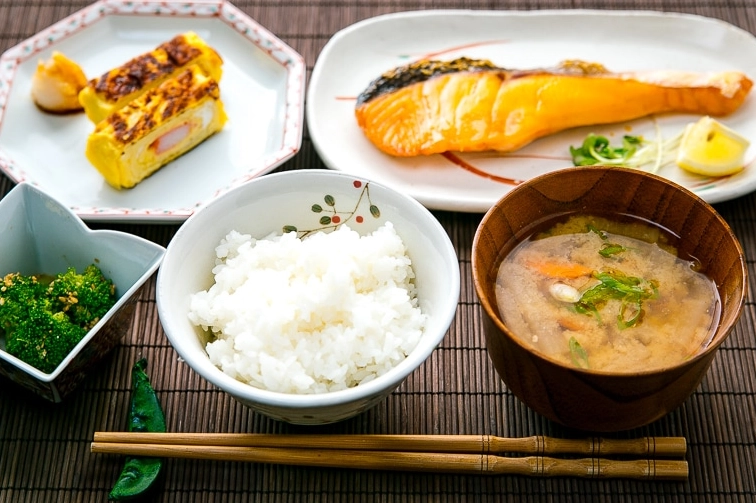how to make Japanese breakfast
