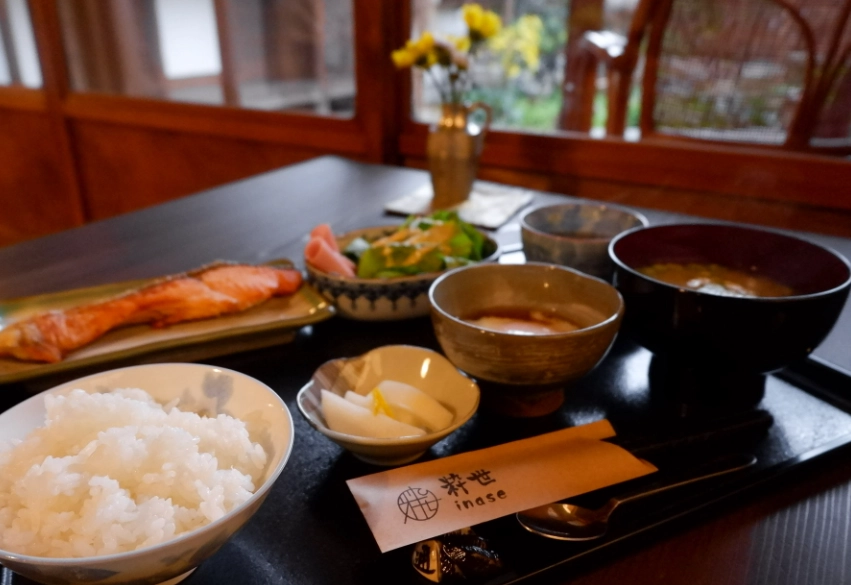 japanese breakfast set