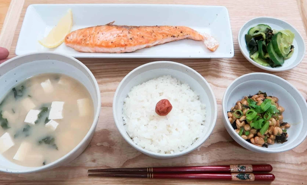 japanese breakfast set