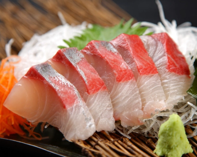 How to eat sashimi