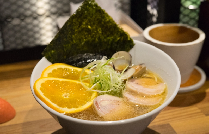 aburasoba eating guide