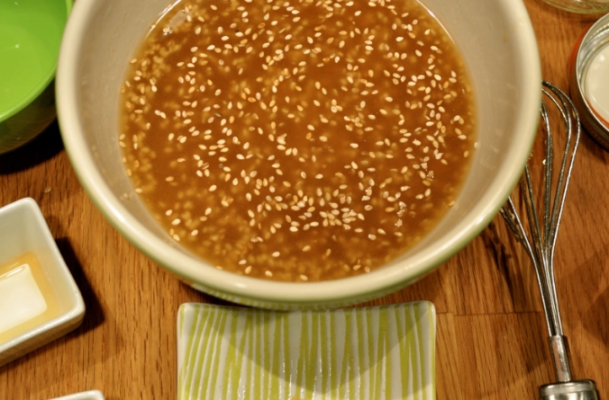 homemade sesame salad dressing