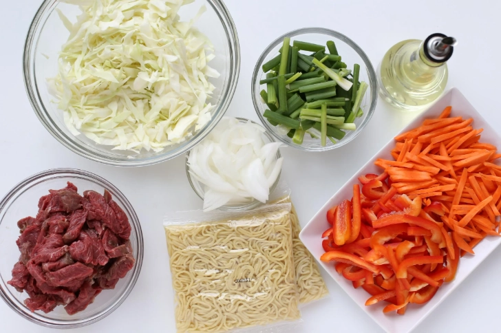 Yakisoba ingredients