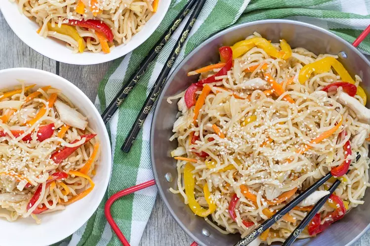 yakisoba with egg recipe