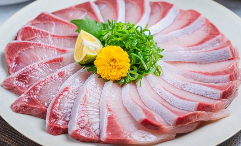 yellowtail fish