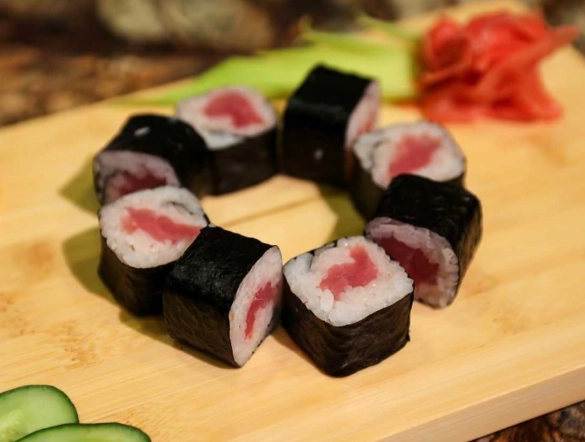 how to make tekka maki