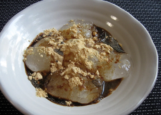 what is warabi mochi