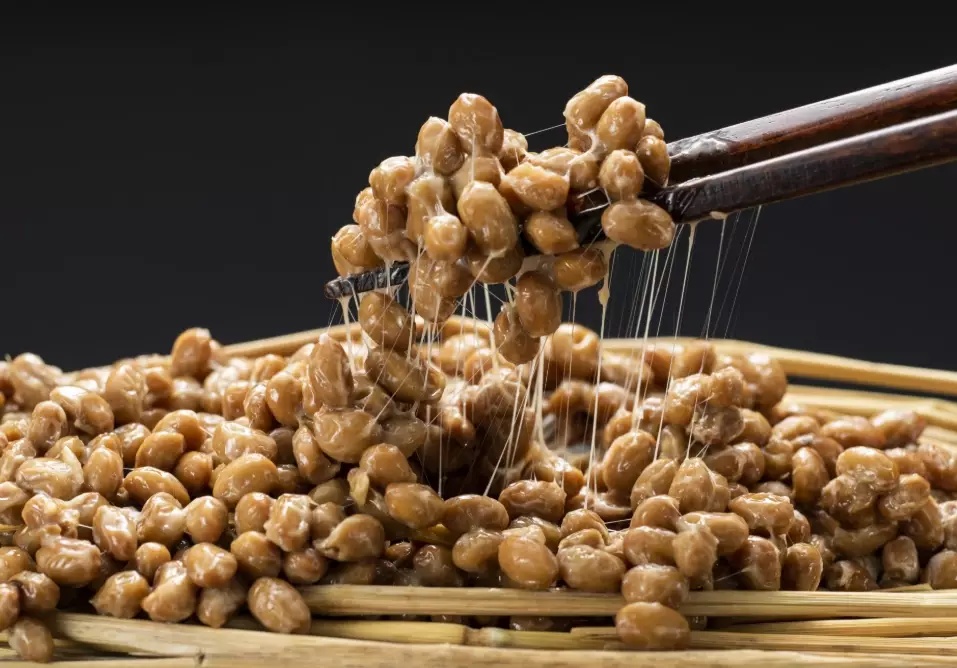 how to eat natto