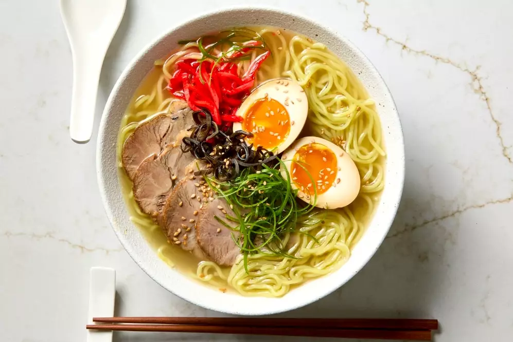 how to make tonkotsu ramen how to make tonkotsu ramen