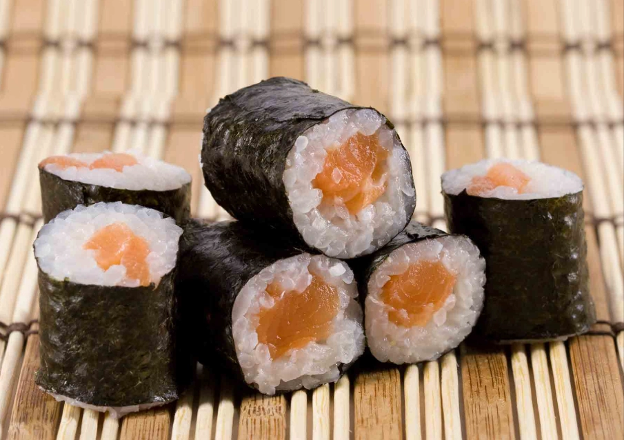 how to make salmon maki how to make salmon maki