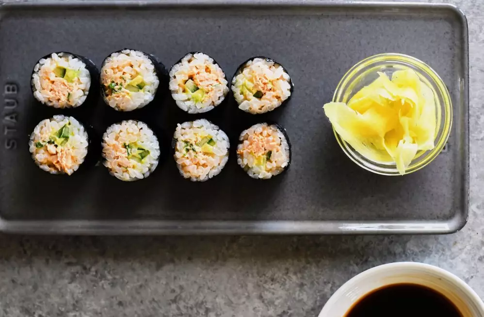 What is tekka maki sushi?