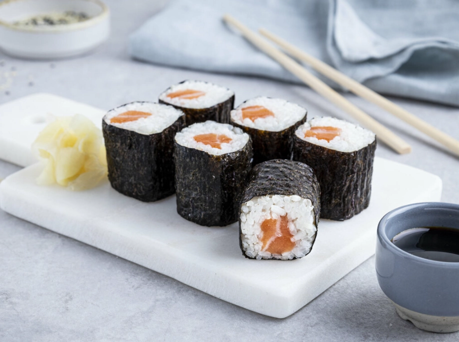 sake maki vs california roll