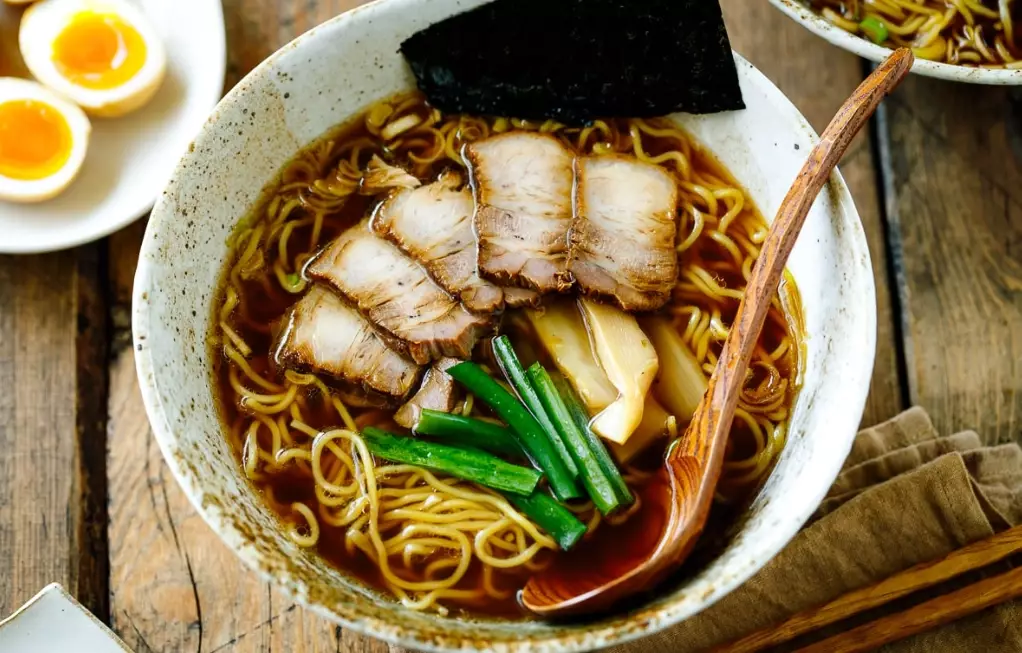 how to make ramen broth