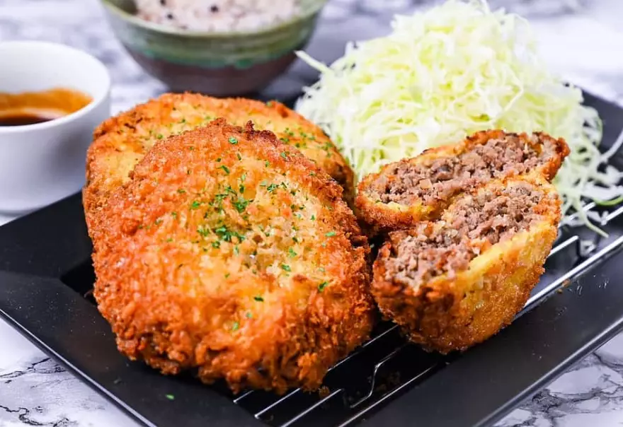 menchi katsu curry